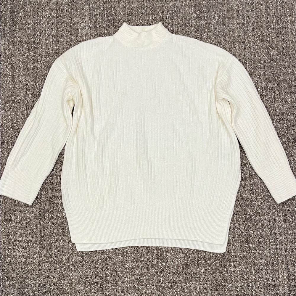 H&M White Knit Mockneck Sweater